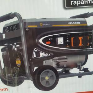 Бензиновый генератор GIDROX GD3900 3 кВт