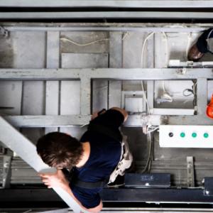 Техническое обслуживание лифтового оборудования 