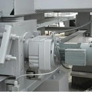 Фасадная систем BMU с выдвижной стрелой