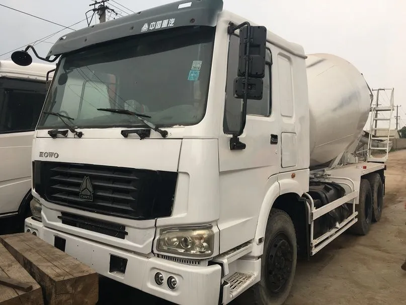 Beton aralashtiruvchi yuk mashinasi HOWO