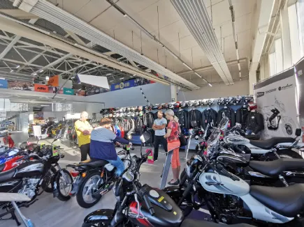Avtomobil salonlari uchun termal panellar