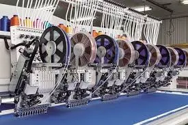 Har xil turdagi payetlar bilan kashta tikish uchun asboblar