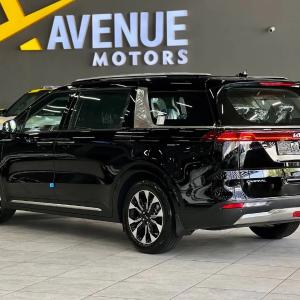 Электромобиль KIA Carnival 2023
