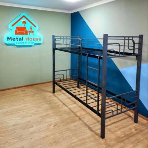 Двухъярусная кровать Хай-Тек