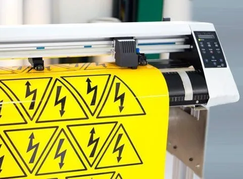 Plotter bilan kesish