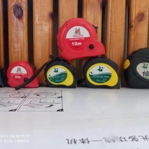 Наборы отверток и рулеток