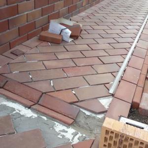 Toshkentda yulka toshlarini yotqizish, har qanday murakkablikdagi yulka toshlarini yotqizish, yo'llarni yotqizish va asfaltlash