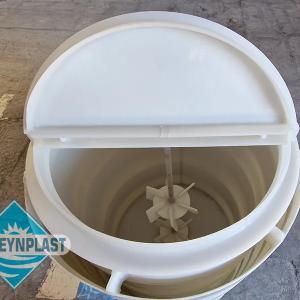 Реактор химический из полипропилена 750 литров с мешалкой