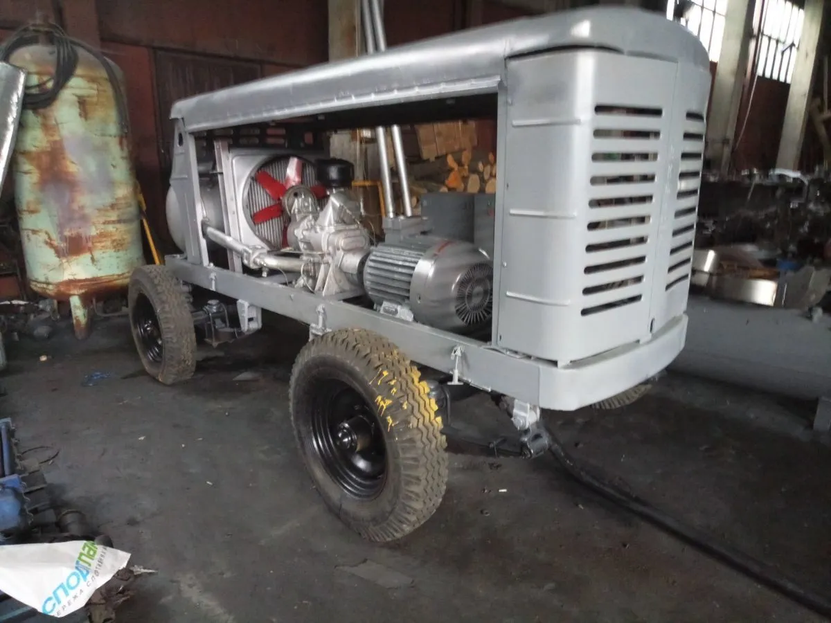 Qurilish kompressorlari M 57 Utility