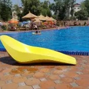 лежак для бассейна