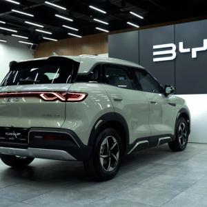 Электромобиль BYD Yuan Up 401km Flagship