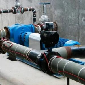 Саморегулирующийся греющий кабель для обогрева труб