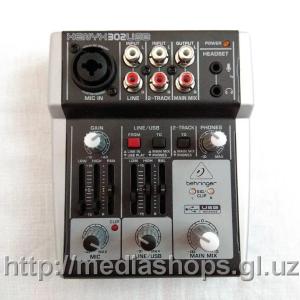Miksher BEHRINGER XENYX 302USB