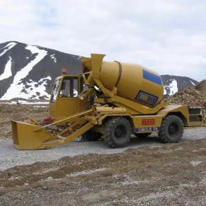 Бетоносмеситель с самозагрузкой CARMIX 3500TC