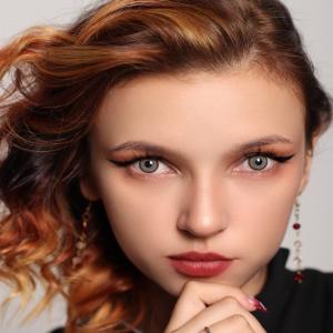 S3-592 BROWN 0.00 2PS  Цветные КАРИЕ контактные линзы, для красоты. 2 Линзы.