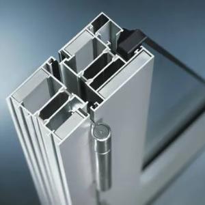 Yong'inga chidamli derazalar