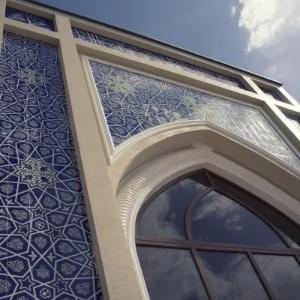 Plitkalar va shishalarga UV bosib chiqarish