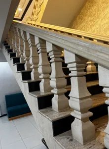 Travertin baluster