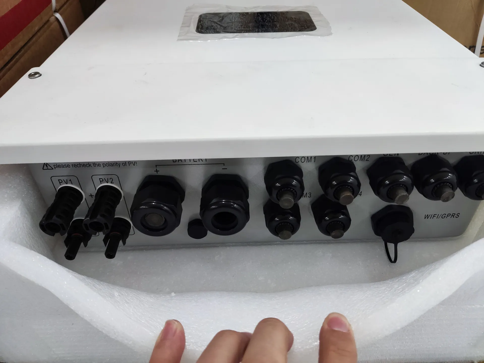 Солнечный инвертор Tanso 5кв HYBRID