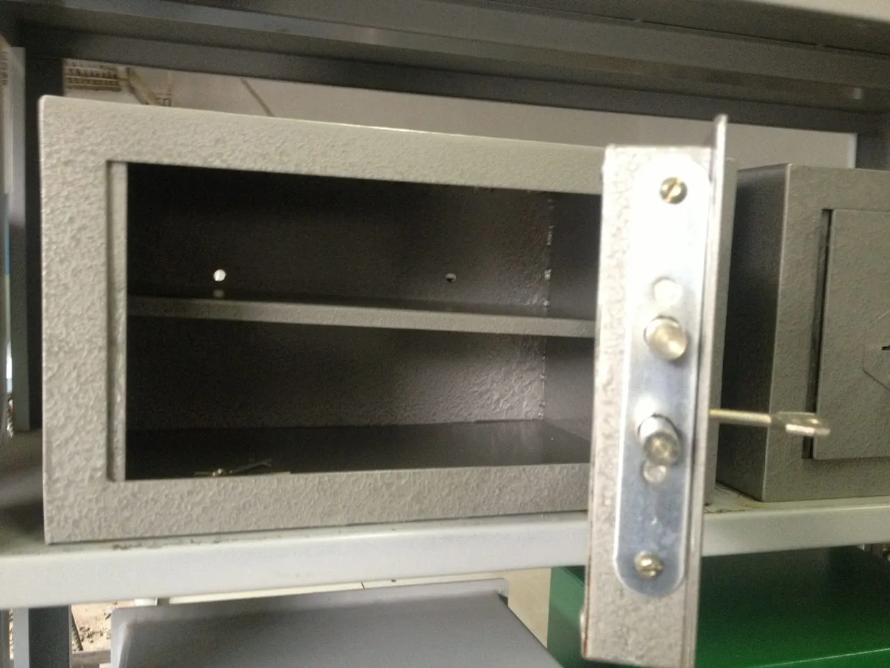 Mebel xavfsiz