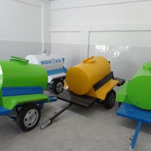 Автоприцеп-цистерна