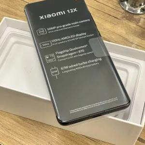 Смартфон Xiaomi 12 8/128GB