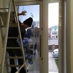 Солнцезащитная(атермальная): нет жаре/холоду