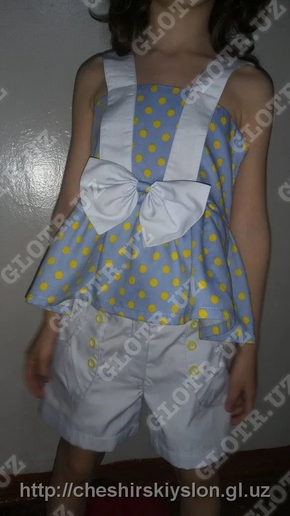 Qizlar uchun kostyumlar