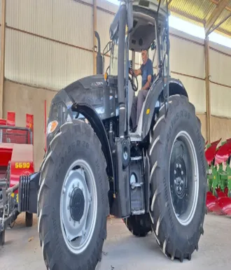 Трактор farmlead 200 (кабина)