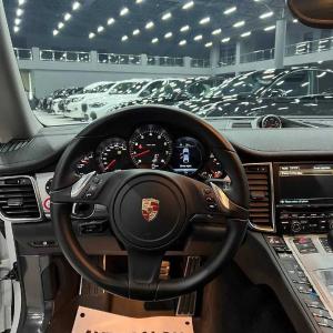 Porsche Panamera elektr avtomobili