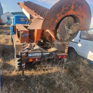 Машина бурильная МРК 750А4 на базе Урал 4320