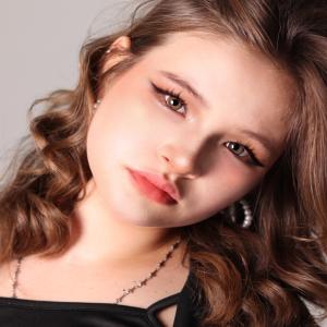 S2-332 BROWN 0.00 Цветные КАРИЕ контактные линзы, для красоты. 1 Линза