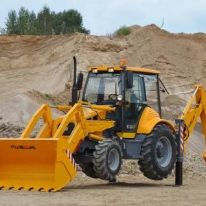 Экскаватор-погрузчик ДЭМ 310-01 с обычной рукоятью