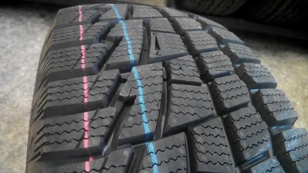 Qishki shinalar (Velcro) 195/65 R15