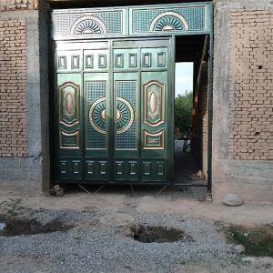 Metall buyumlar ishlab chiqarish. Darvozalar, eshiklar