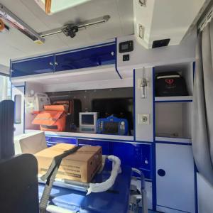 Tez yordam mashinasi - SUV BAW Warrior tez yordam mashinasi