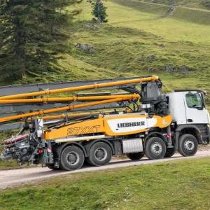 Автобетононасос LIEBHERR