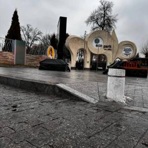 Гранитные плиты