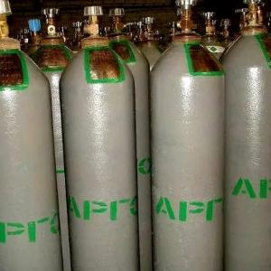 40 litrli tsilindrlarda argon gazi. Silindrlarda kislorod, azot, karbonat angidrid, geliy, asetilen ham mavjud.