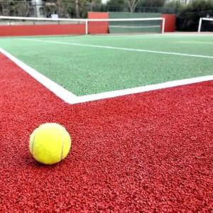 Резиновое покрытие для теннисного корта