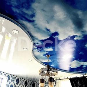 Натяжной потолок в спальню