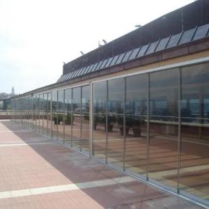 Раздвижные рельсовые стеклянные системы