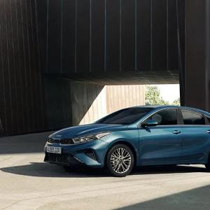 Автомобиль Kia
Cerato