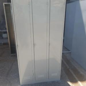 Shkaf 3 eshikli 1800x435x900