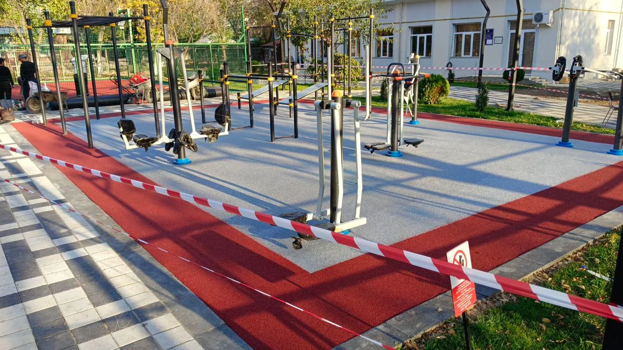 Mashq qilish joylari uchun kauchuk qoplama