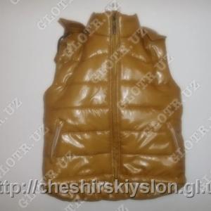 Дутый жилет
