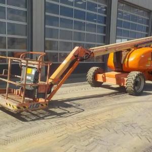 Коленчатый самоходный подъемник JLG 600 AJ
