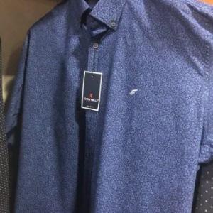 Рубашка голубая