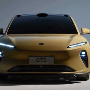Электромобиль NIO ET5 AWD 560km