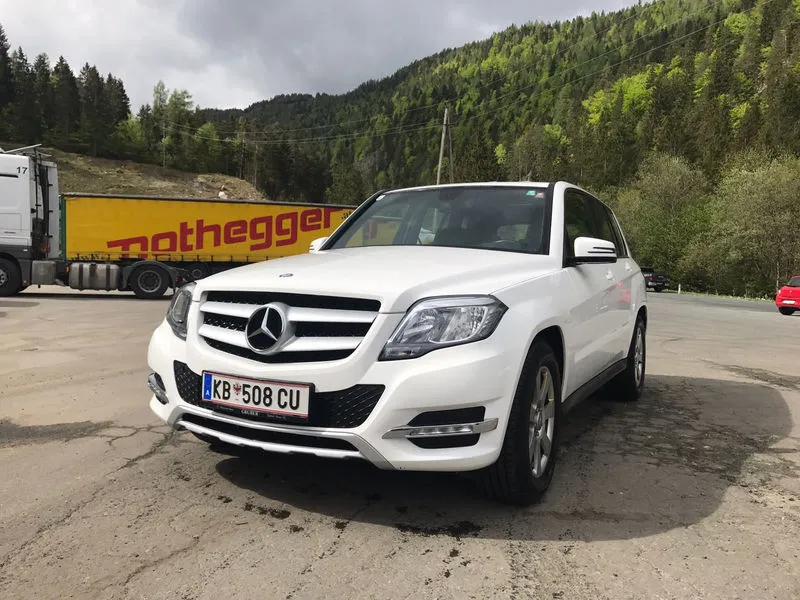 Mercedes-Benz yengil avtomobillari